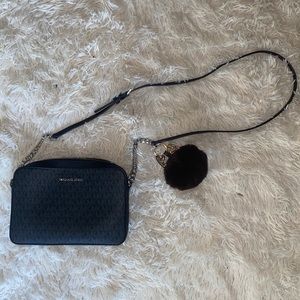 Michael Kors jet set cross body bag